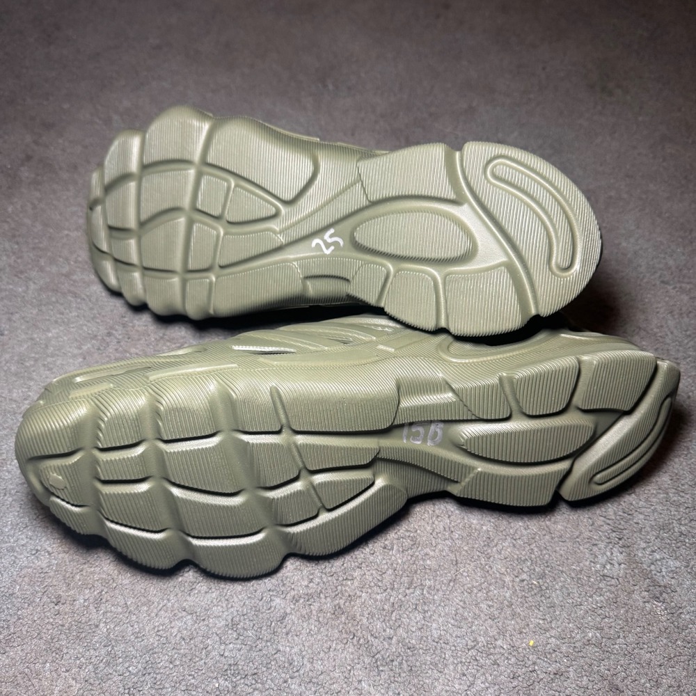 Adidas Adifom Q Olive Green Foam Sneakers Mens 11 HP6582 Slip On Shoes - Picture 3 of 5